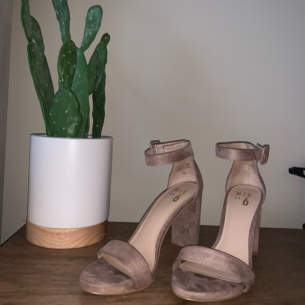 Tan/beige Heels
